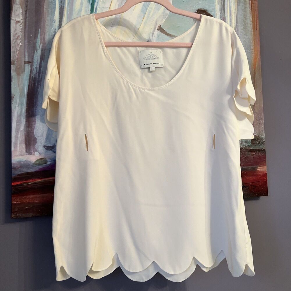 Madison Marcus M-L 100% Silk Off-White/Ivory Top/Blouse Scalloped💖(see Details)